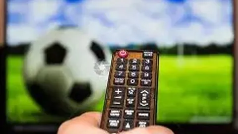 揭秘未来之星！麦克托米奈：萨哈暗示有望加盟皇萨，拜仁或成另一强队争夺目标